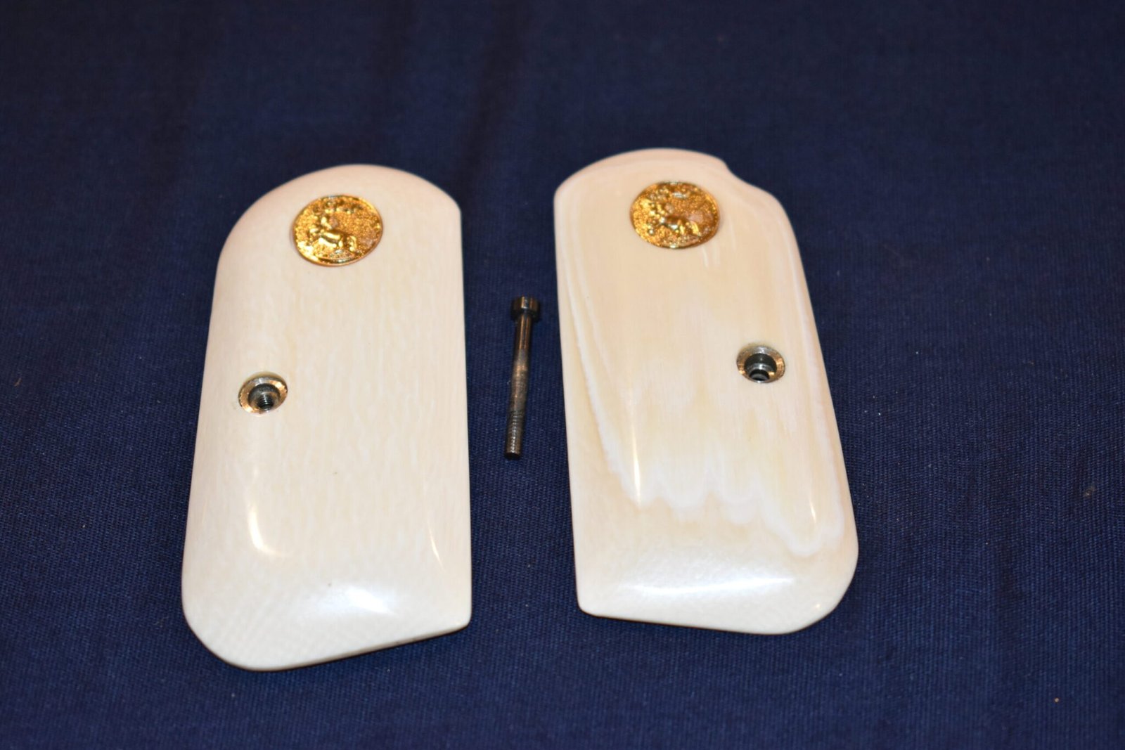 COLT 19803 / 1908 POCKET HAMMERLESS MAMMOTH IVORY GRIPS 1903I1 - Image 2