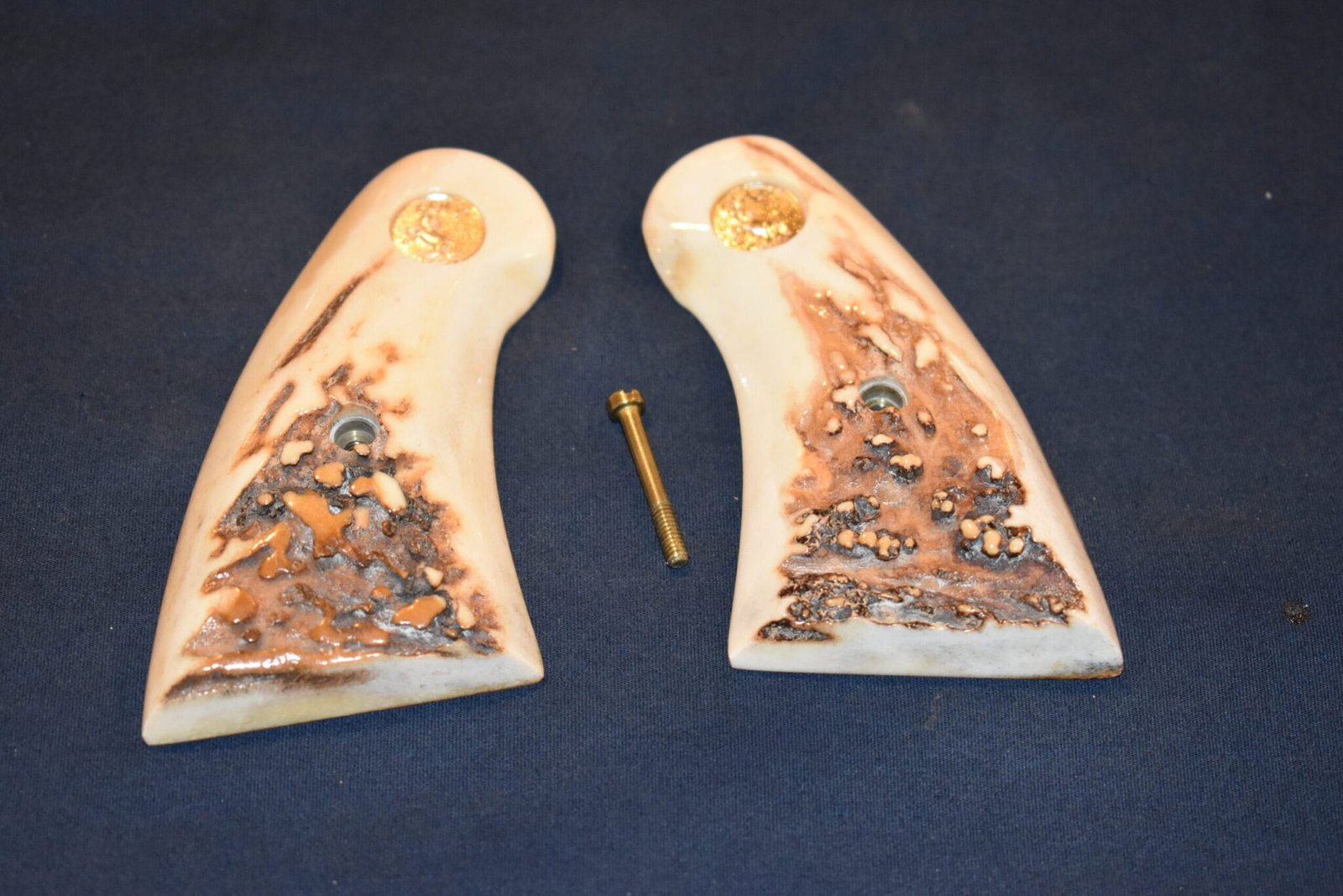 COLT PYTHON SAMBAR STAG GRIPS CPSS25 - Image 2