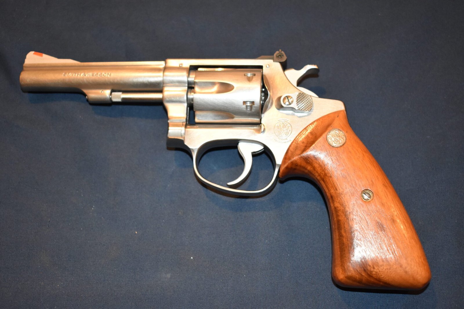 SMITH & WESSON J FRAME TARGET GRIP JT21 - Image 4