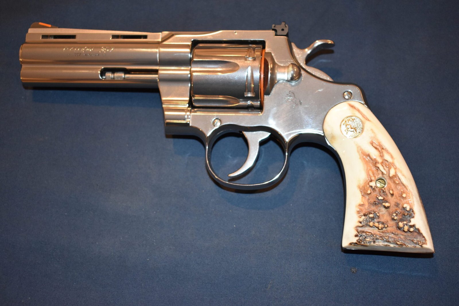 COLT PYTHON SAMBAR STAG GRIPS CPSS25 - Image 4