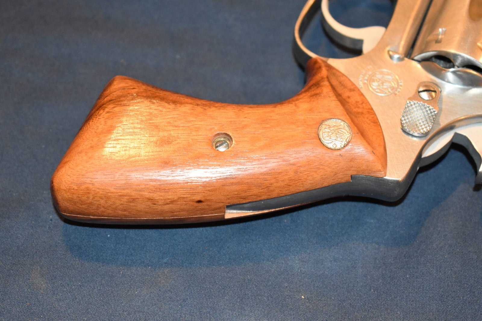 SMITH & WESSON J FRAME TARGET GRIP JT21 - Image 5