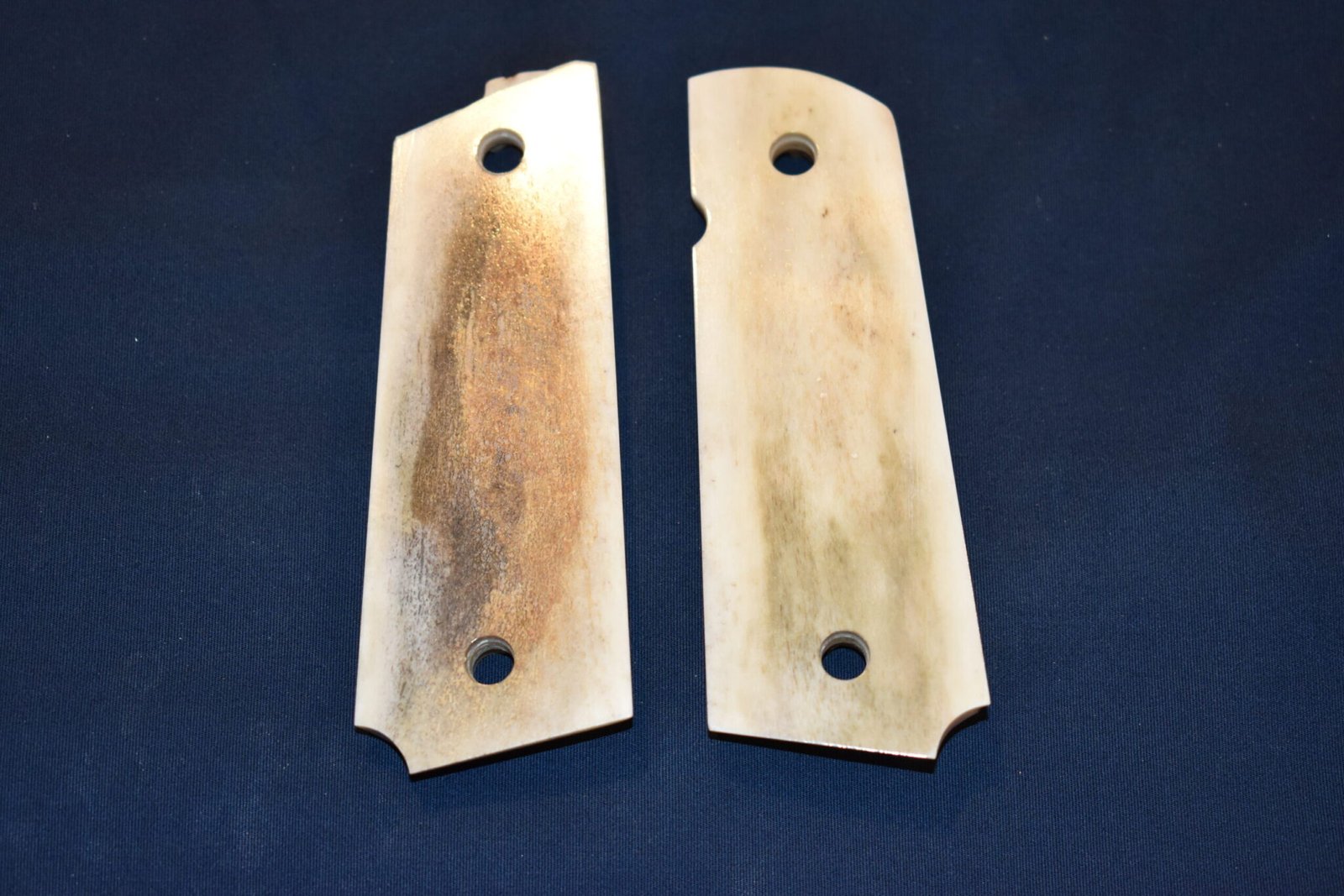 COLT 1911 VINTAGE SAMBAR STAG GRIPS 1911SS38 - Image 3