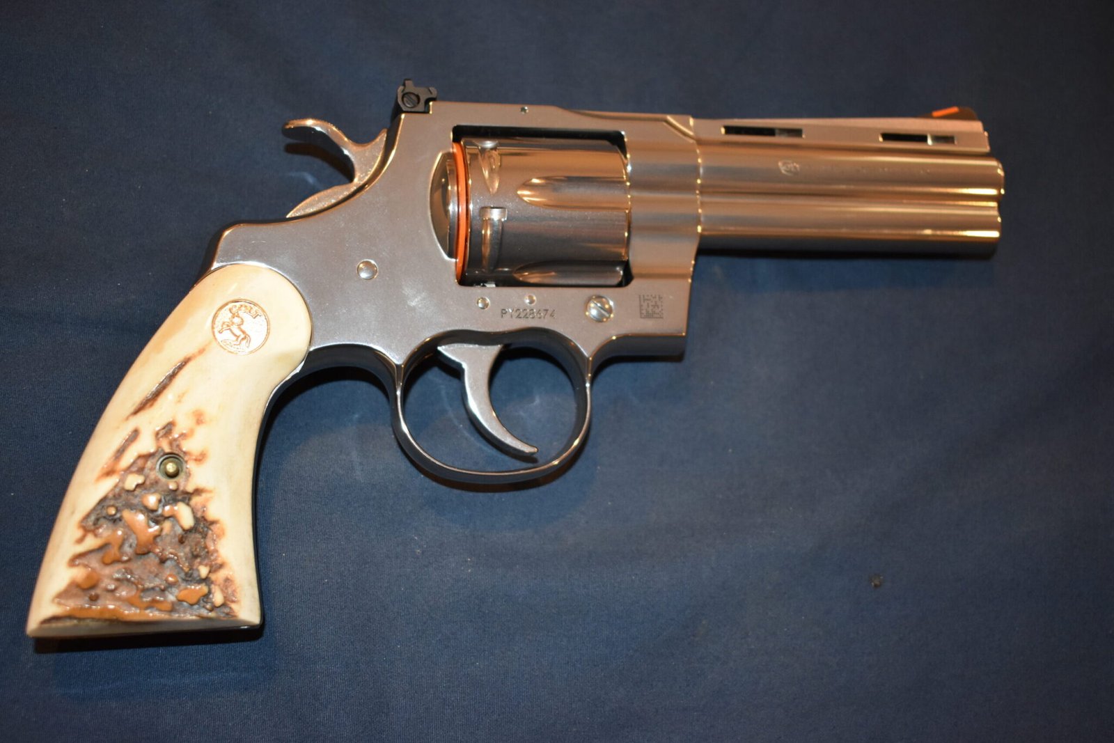 COLT PYTHON SAMBAR STAG GRIPS CPSS25 - Image 7