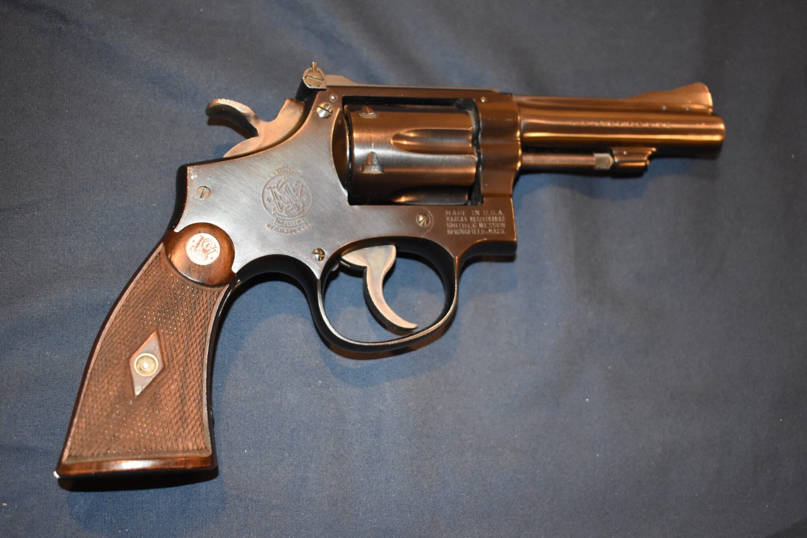 SMITH & WESSON K FRAME PRE-WAR SERVICE GRIPS WITH SMALL SILVER MEDALLIONS KPWS2 - Image 7