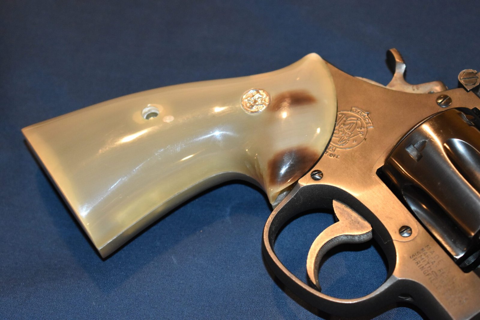 SMITH & WESSON N FRAME TARGET BUFFALO HORN GRIPS SWNTBH1 - Image 11