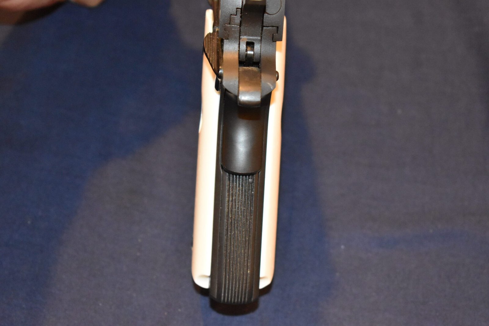 COLT 1911 PREMIUM GRADE GIRAFFE BONE GRIPS 1911GB17 - Image 10