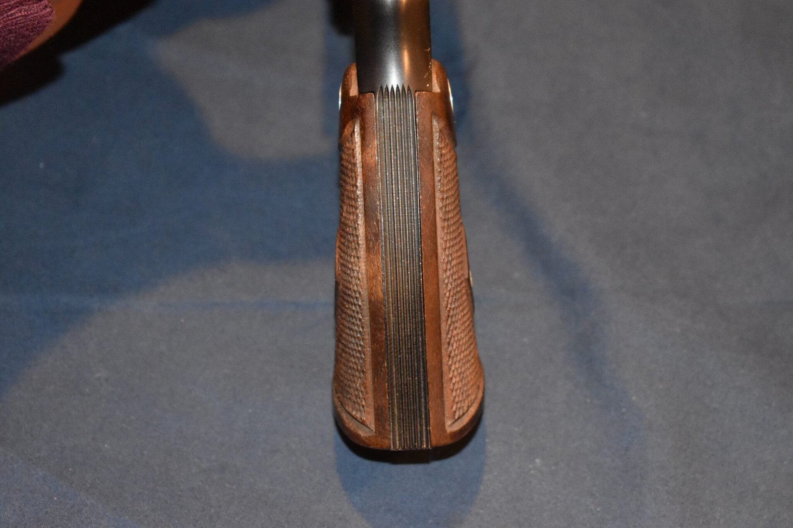 SMITH & WESSON K FRAME PRE-WAR SERVICE GRIPS WITH SMALL SILVER MEDALLIONS KPWS2 - Image 10