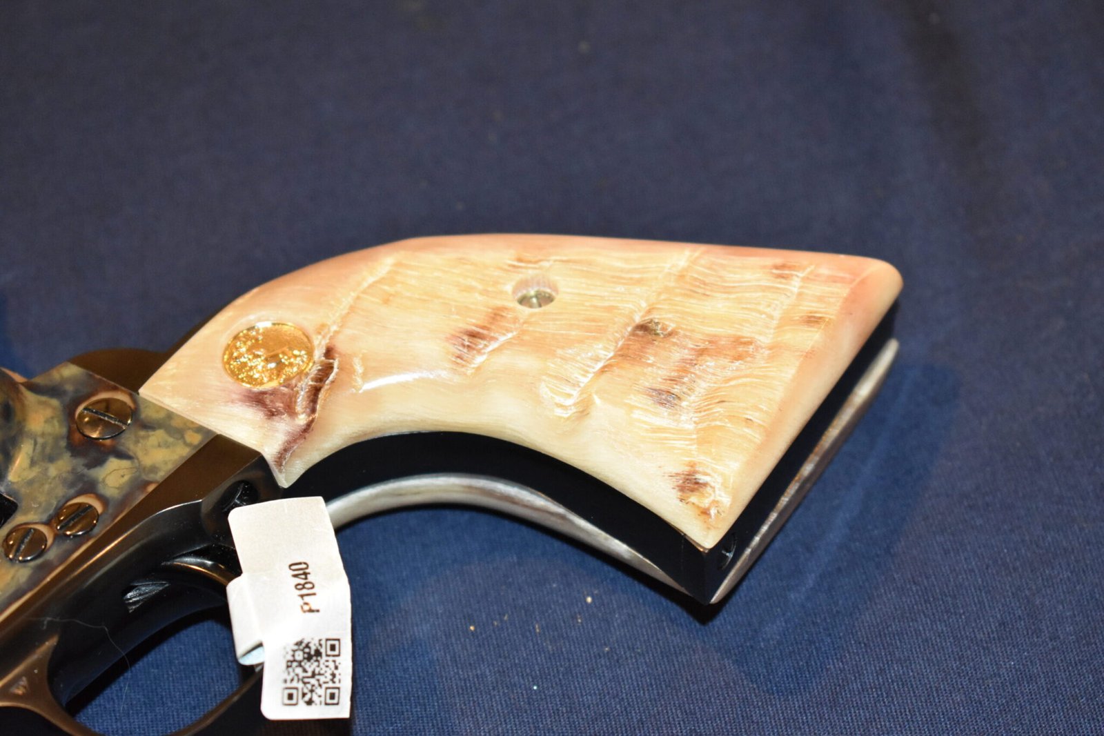COLT SINGLE ACTION ARMY (S.A.A.)PREMIUM GRADE RAMS HORN / STAG GRIPS SAARH5 - Image 12