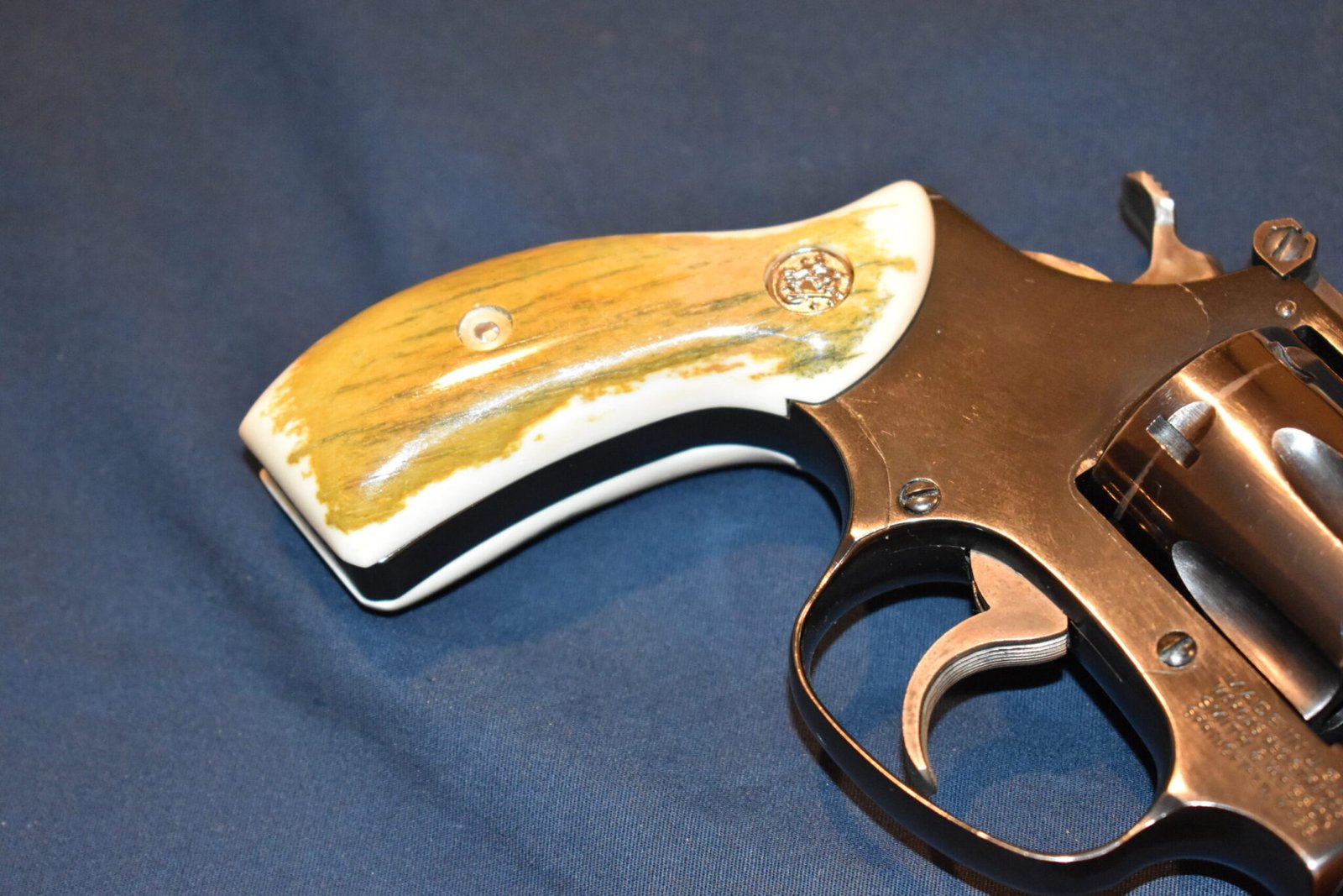 SMITH & WESSON J FRAME PREMIUM GRADE GIRAFFE BONE GRIPS JGB14 - Image 11