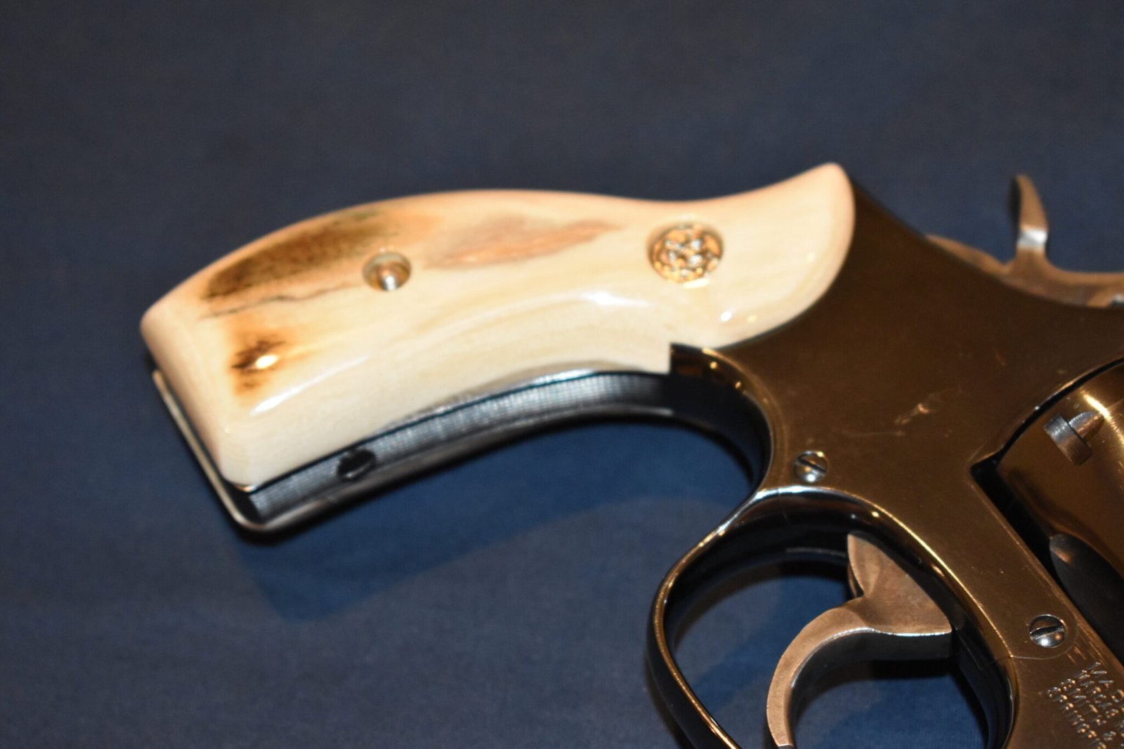 SMITH & WESSON K OR L FRAME MAMMOTH IVORY GRIPS KRBMI1 - Image 11