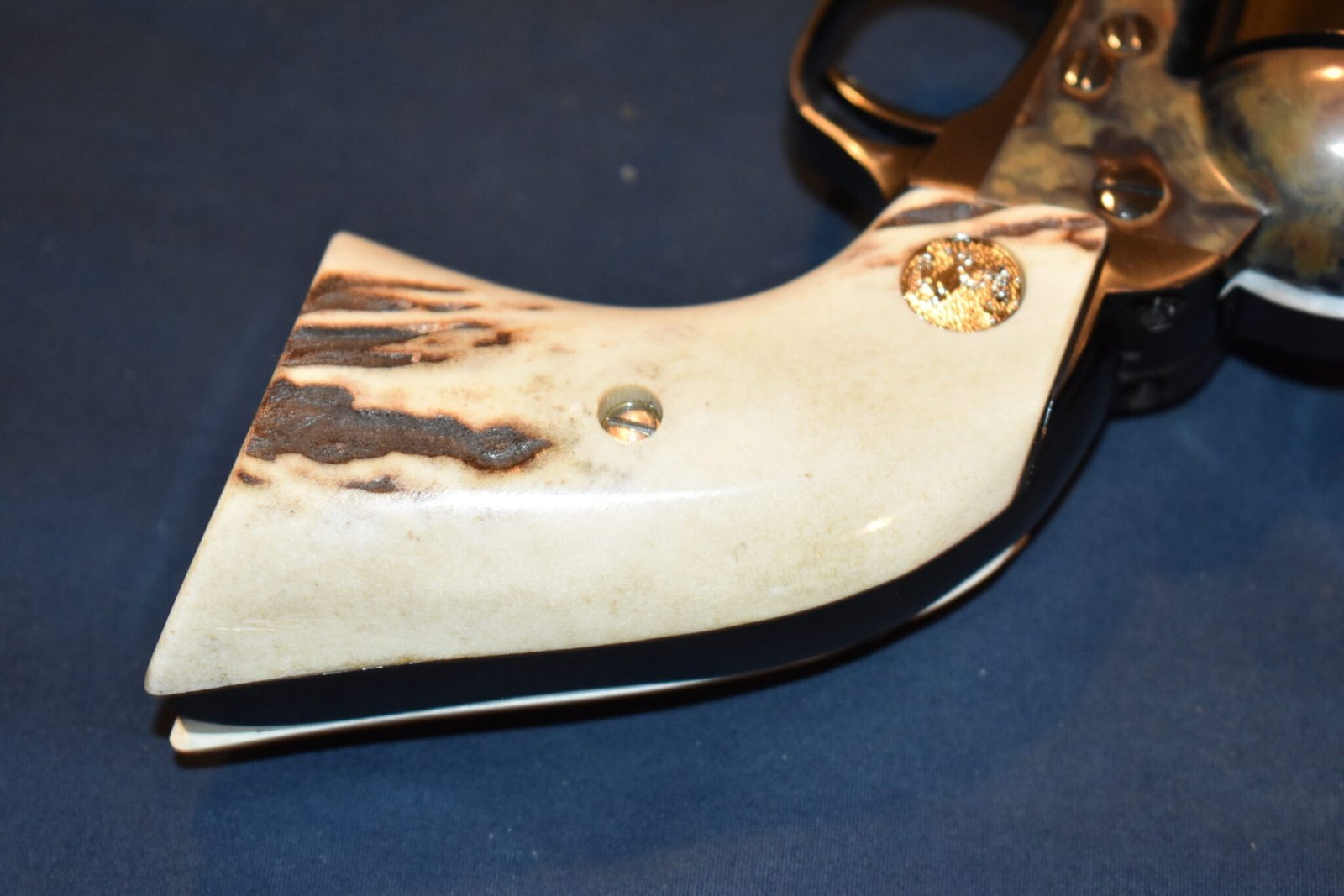 COLT SINGLE ACTION ARMY (S.A.A.) SAMBAR STAG GRIPS SAAS40 - Image 5