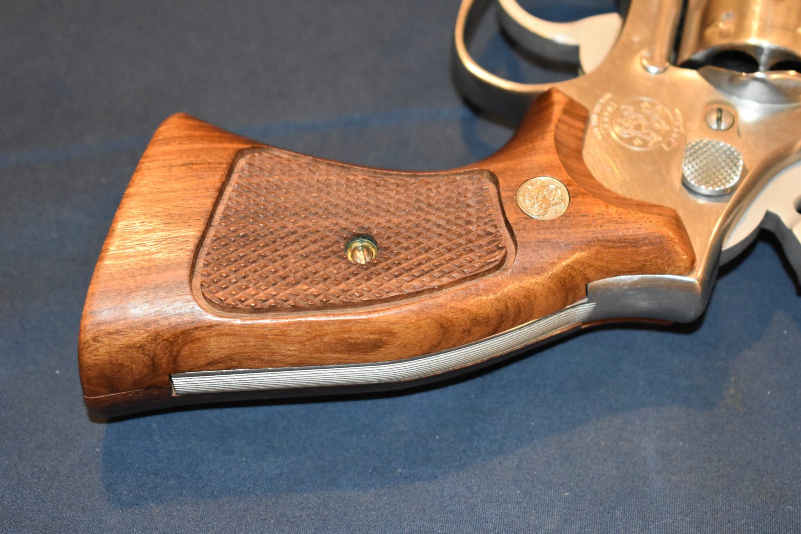 SMITH & WESSON FACTORY K FRAME TARGET GRIPS KCT21 - Image 5