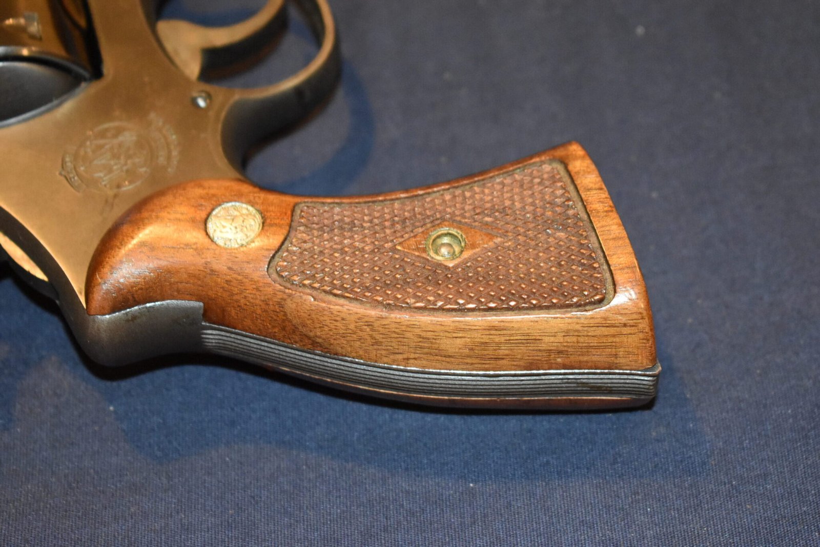 SMITH & WESSON N FRAME DIAMOND MAGNA GRIPS NDM6 - Image 6