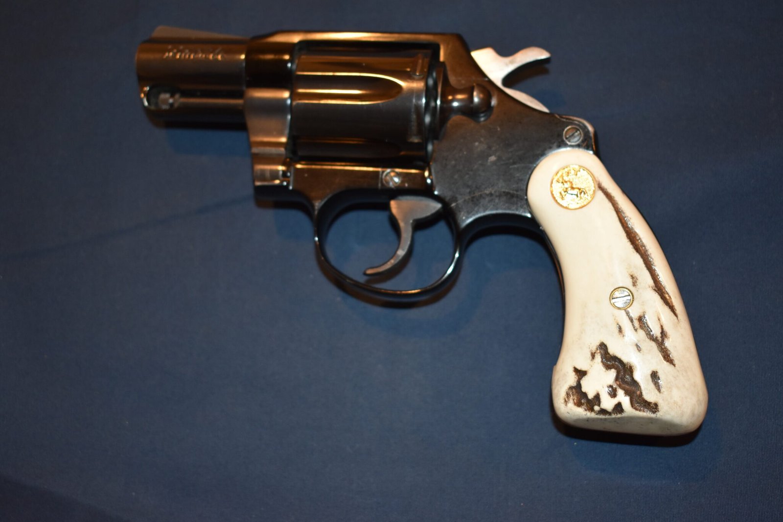 COLT DETECTIVE / DIAMONDBACK SAMBAR STAG GRIPS CDSS6 - Image 4