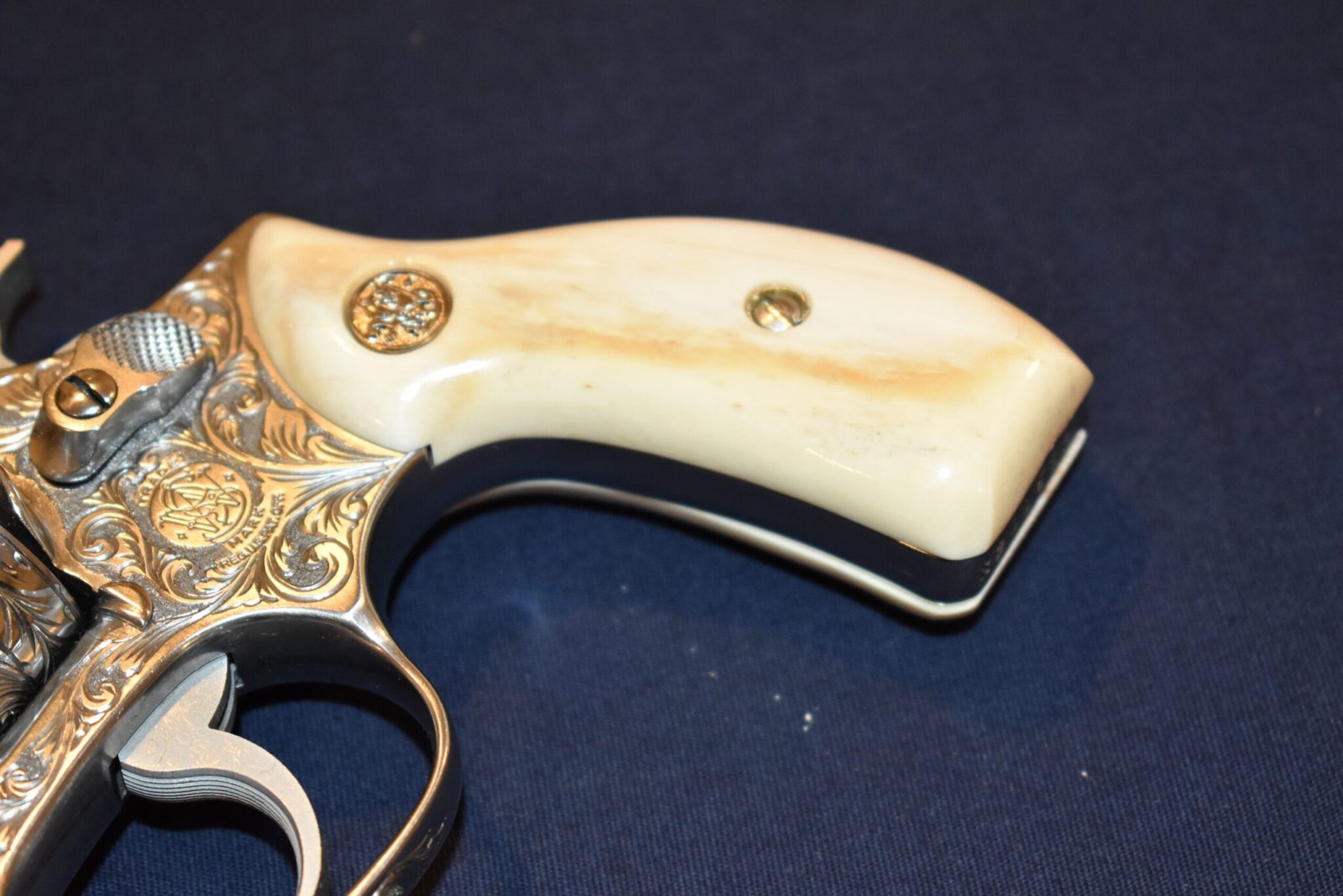 SMITH & WESSON J FRAME PREMIUM GRADE GIRAFFE BONE GRIPS JRTBGB10 - Image 11