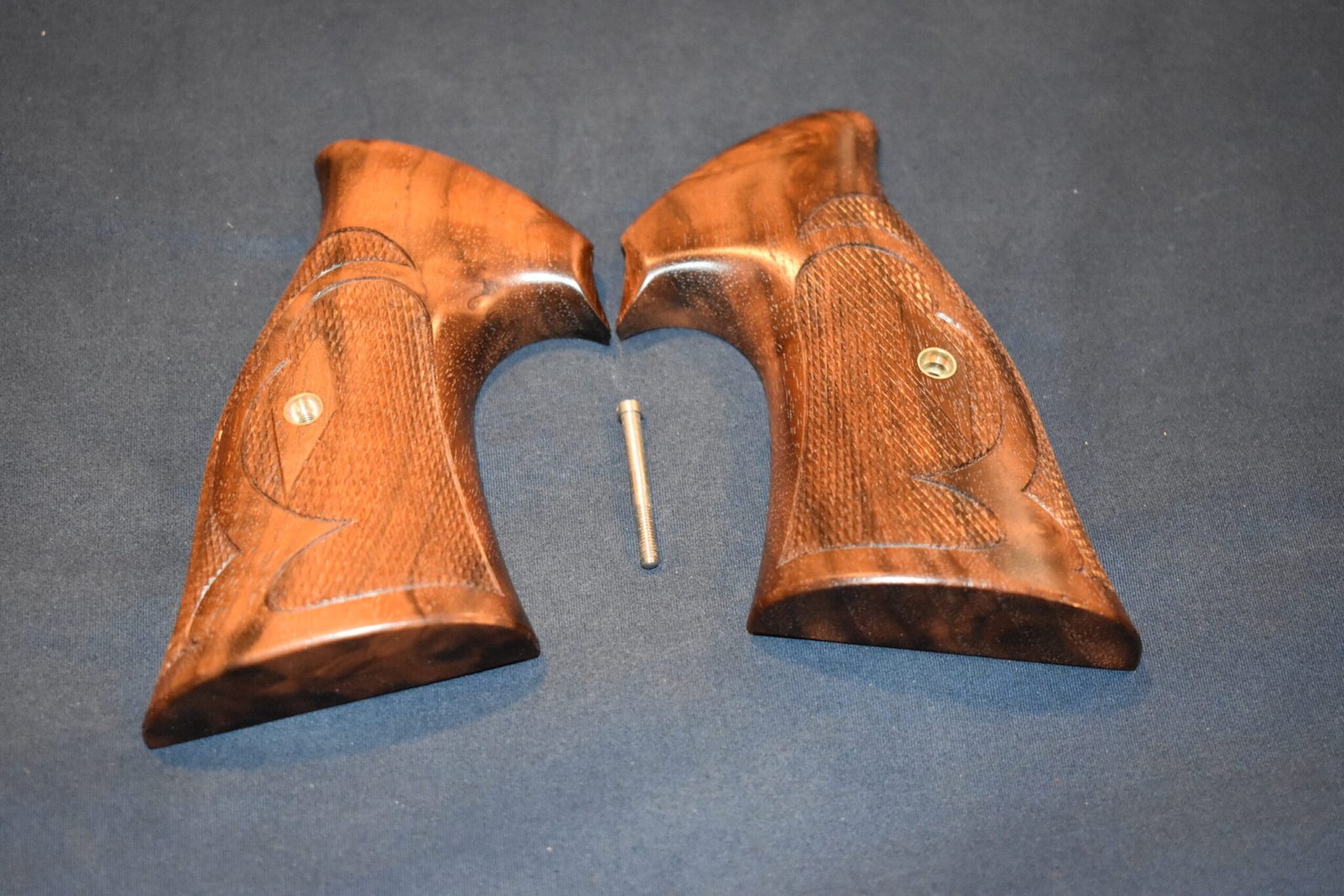 KEITH BROWN CUSTOM SMITH & WESSON N FRAME "ROPER" GRIPS KBNR39 - Image 2