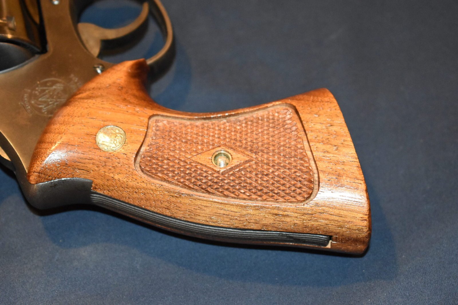 SMITH & WESSON N FRAME DIAMOND TARGET GRIPS NDT4 - Image 6