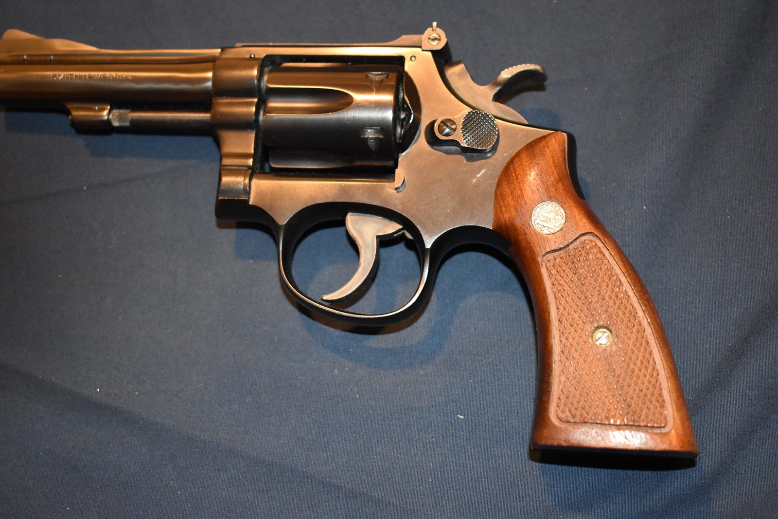 SMITH & WESSON K FRAME SQUARE BUTT MAGNA GRIPS KSQM13 - Image 4