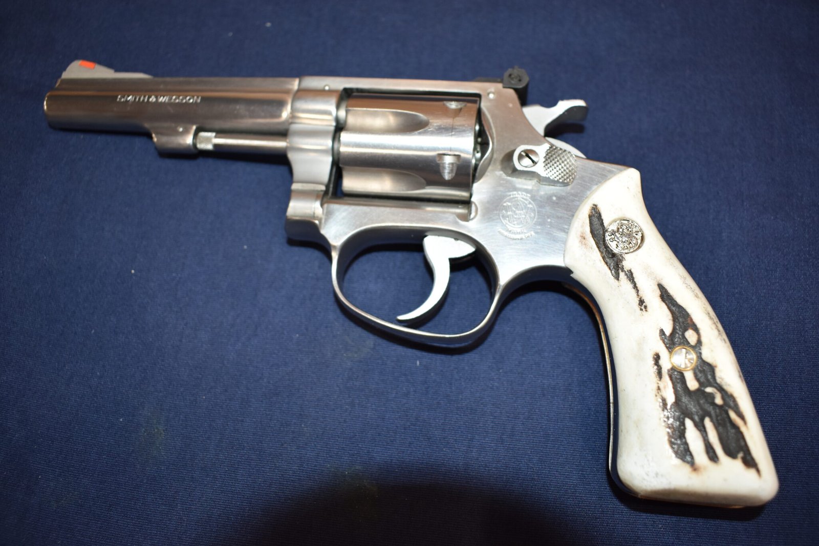SMITH & WESSON J FRAME SQUARE BUTT STAG GRIPS JSQS11 - Image 4