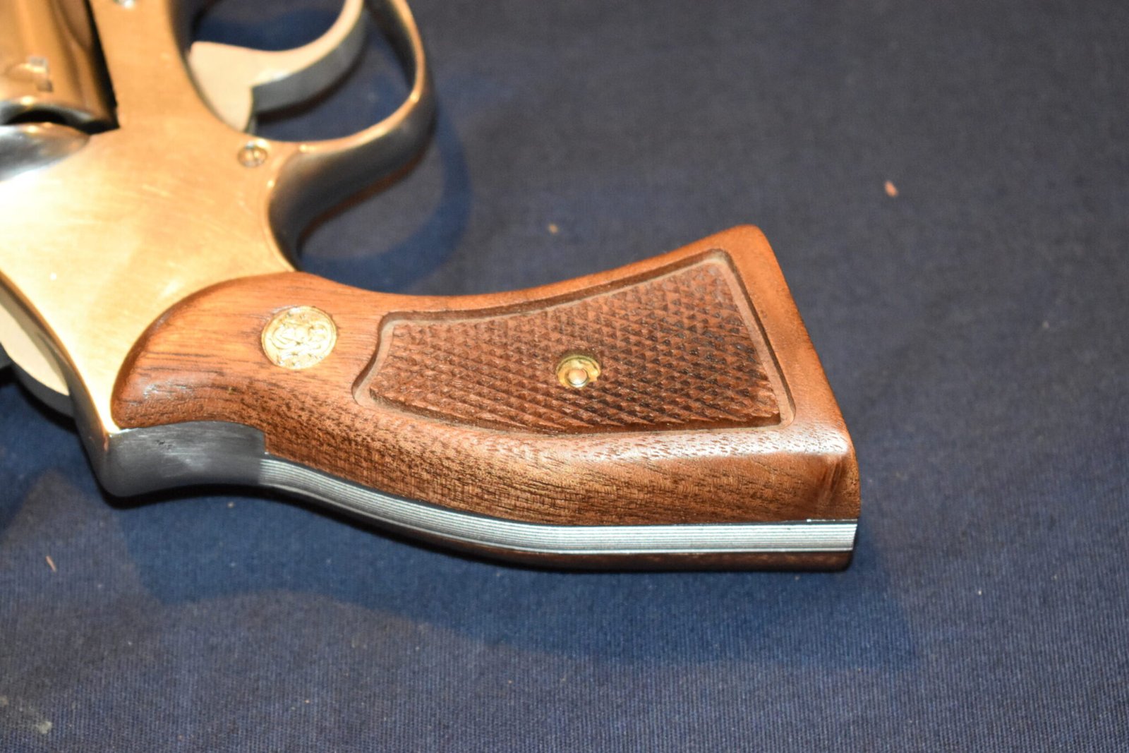 SMITH & WESSON K FRAME SQUARE BUTT MAGNA GRIPS KSQM6 - Image 6