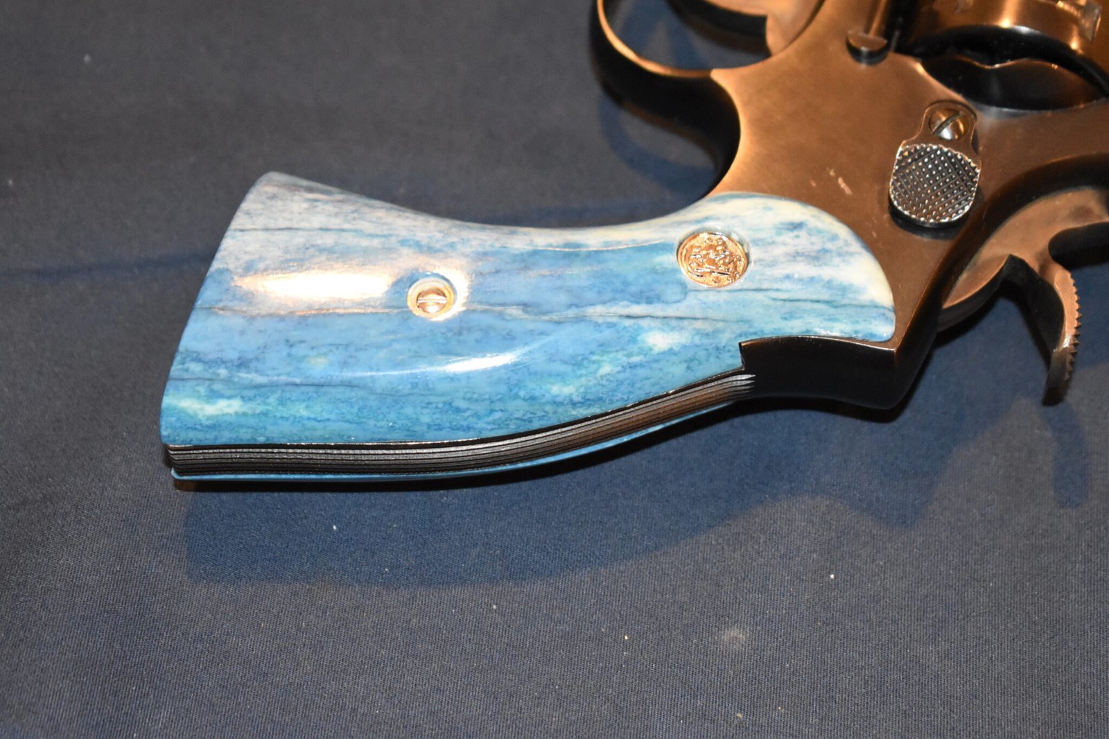 SMITH & WESSON K OR L FRAME SQUARE BUTT PREMIUM GRADE GIRAFFE BONE GRIPS KSQGB5 - Image 5