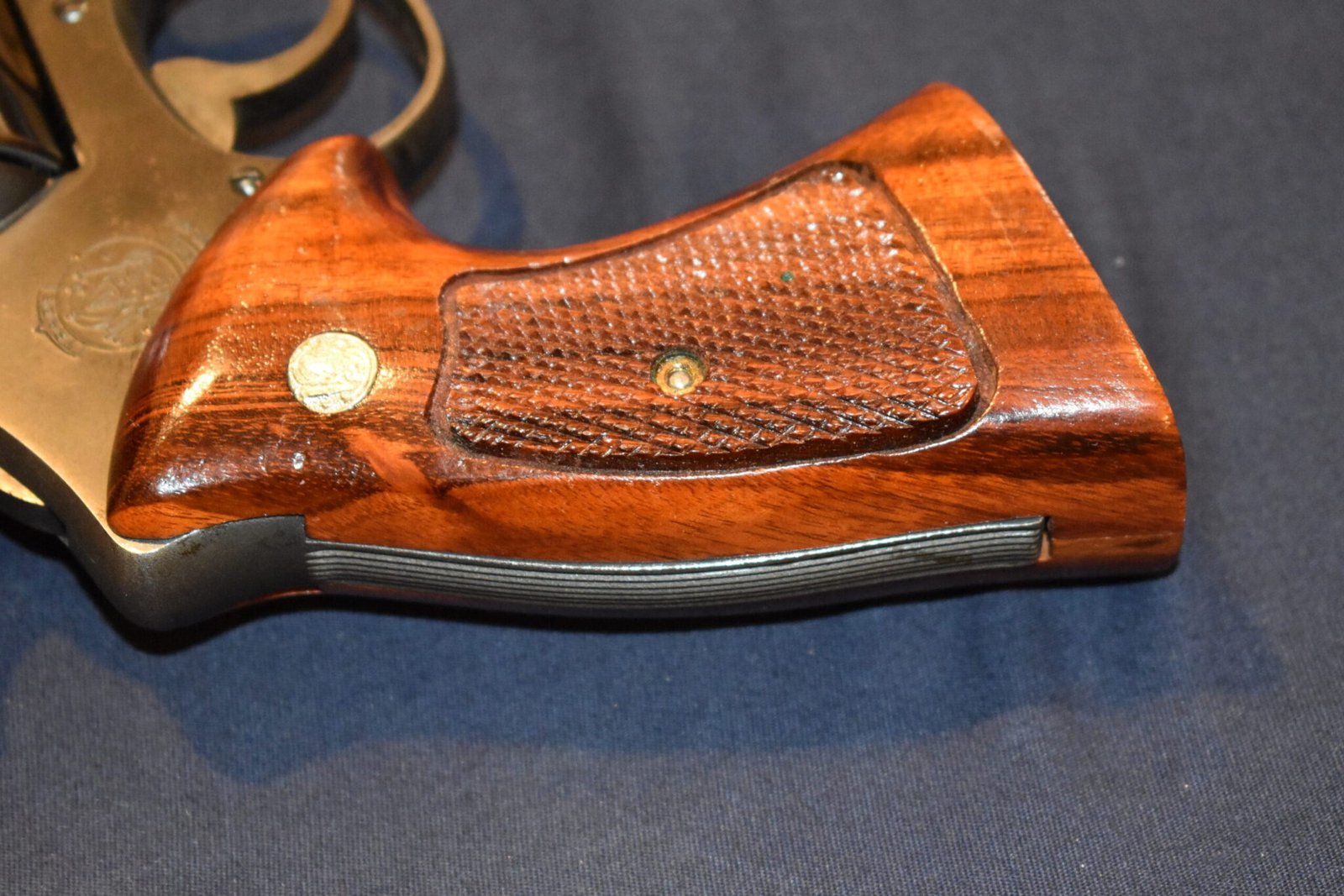 SMITH & WESSON FACTORY N FRAME TARGET GRIPS NT46 - Image 6
