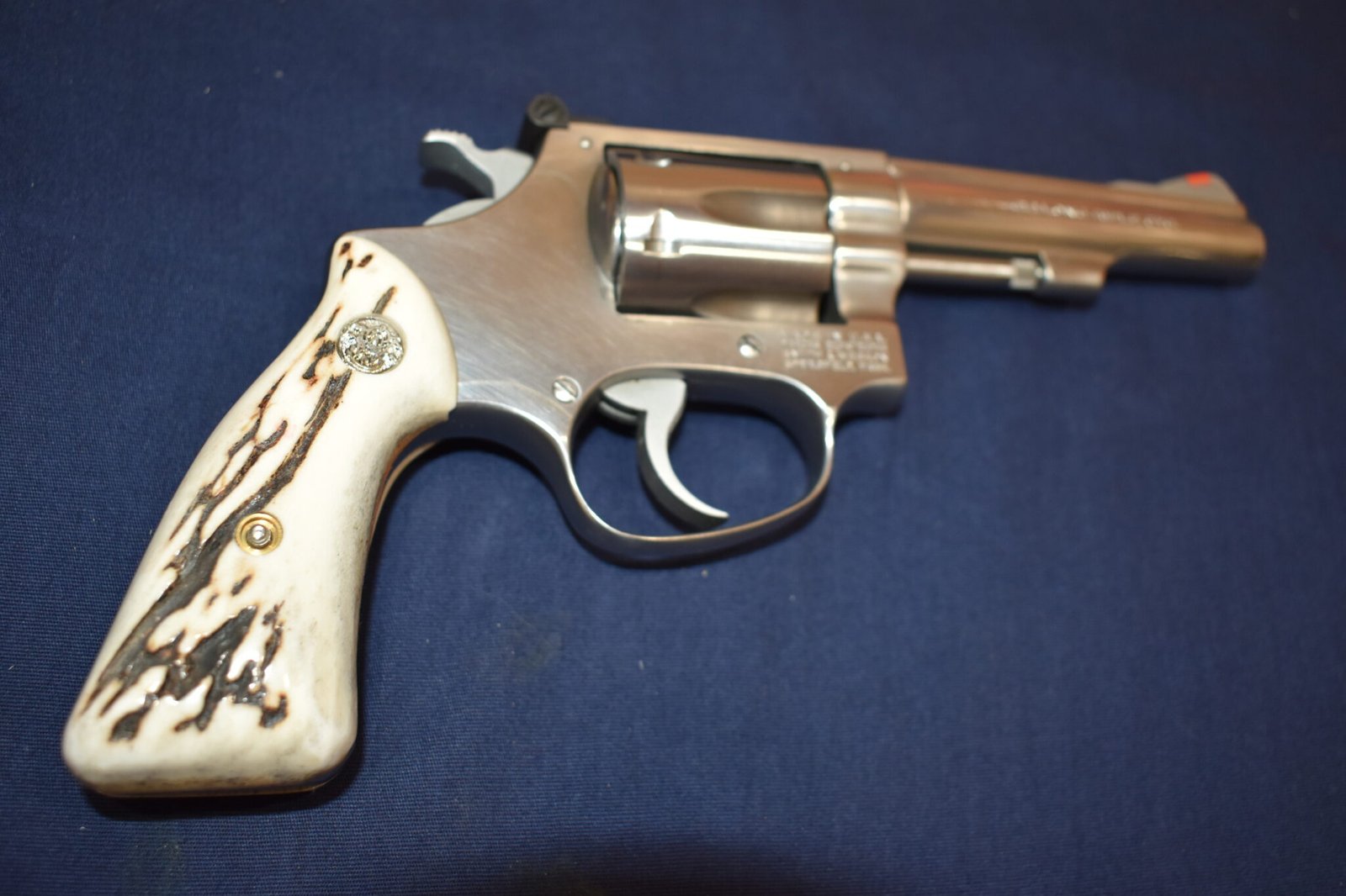SMITH & WESSON J FRAME SQUARE BUTT STAG GRIPS JSQS11 - Image 7