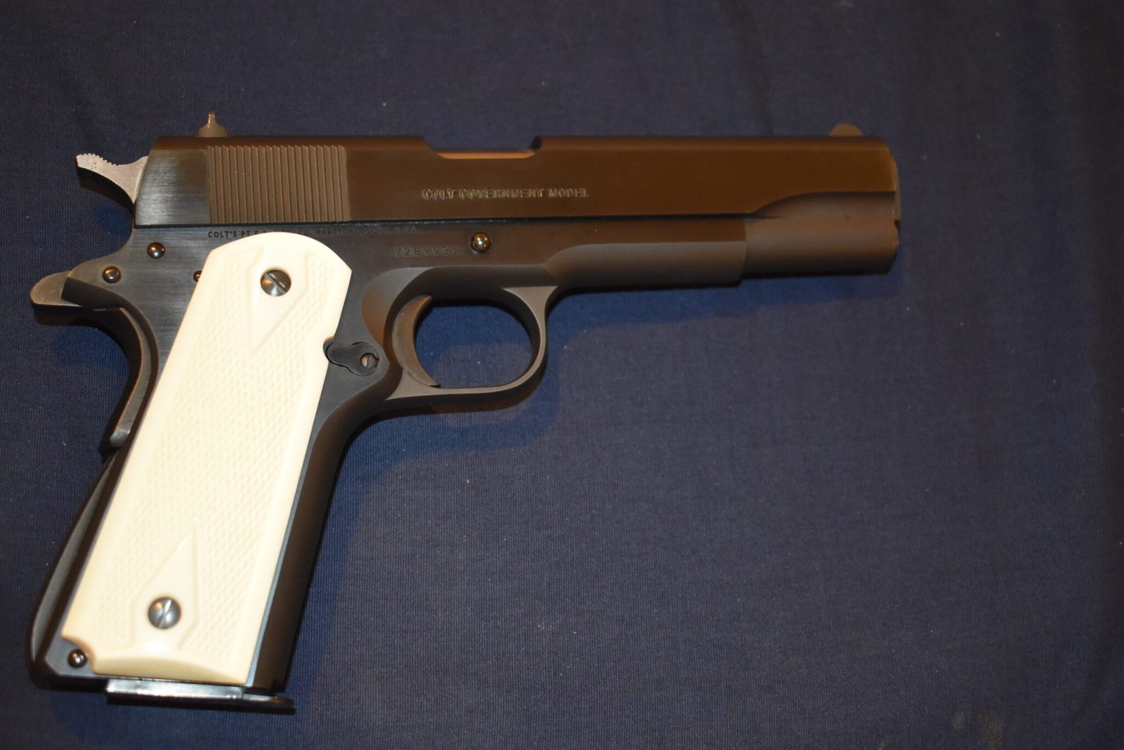 COLT 1911 CHECKERED BUFFALO BONE GRIPS 1911BB9 - Image 7