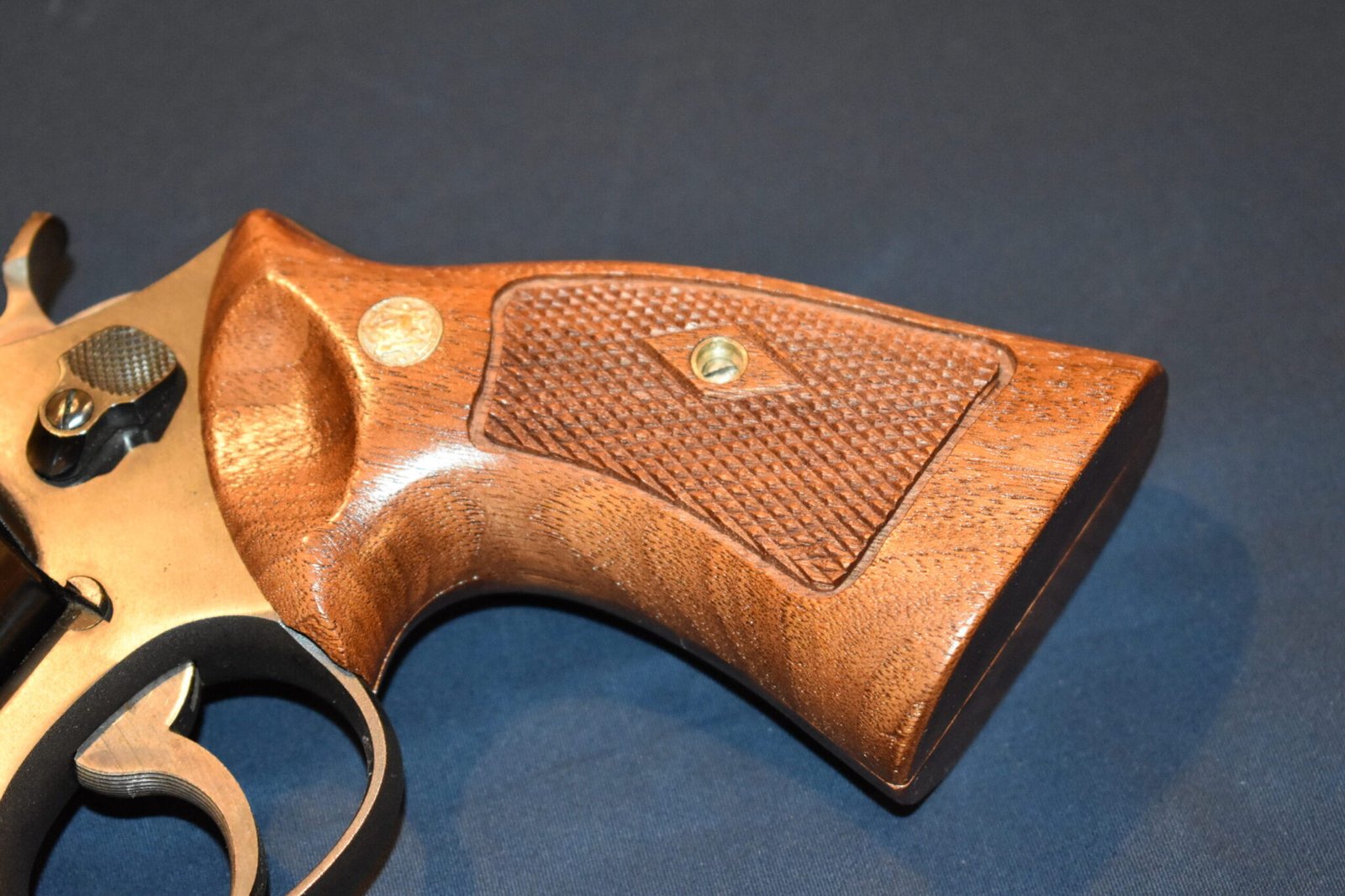 SMITH & WESSON N FRAME DIAMOND TARGET GRIPS NDT4 - Image 12