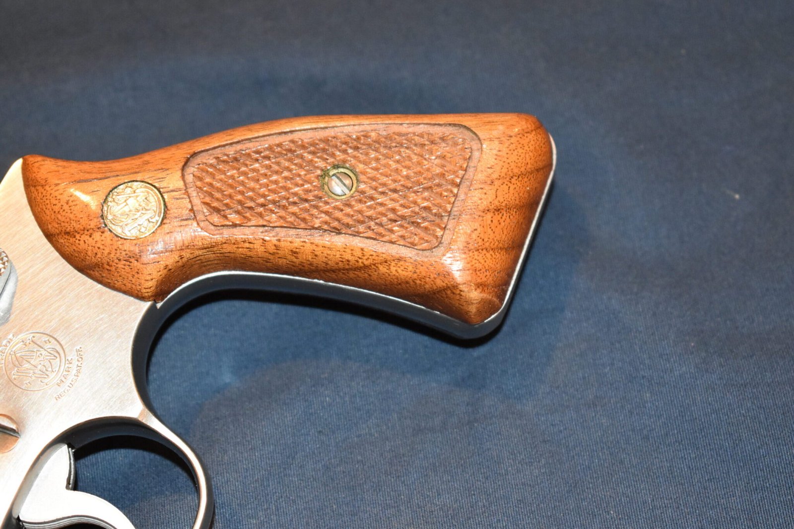 SMITH & WESSON J FRAME GRIPS JSQM2 - Image 12