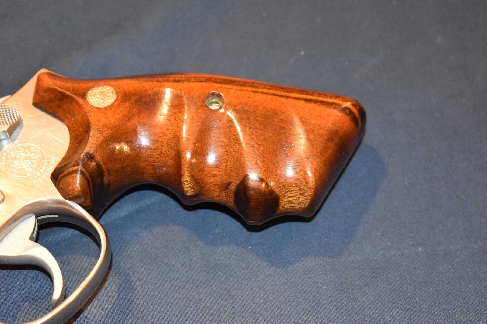 SMITH & WESSON K FRAME SQUARE BUTT FACTORY COMBAT GRIPS KSQC6 - Image 12