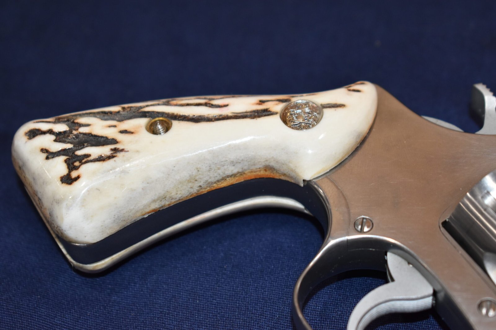 SMITH & WESSON J FRAME SQUARE BUTT STAG GRIPS JSQS11 - Image 11