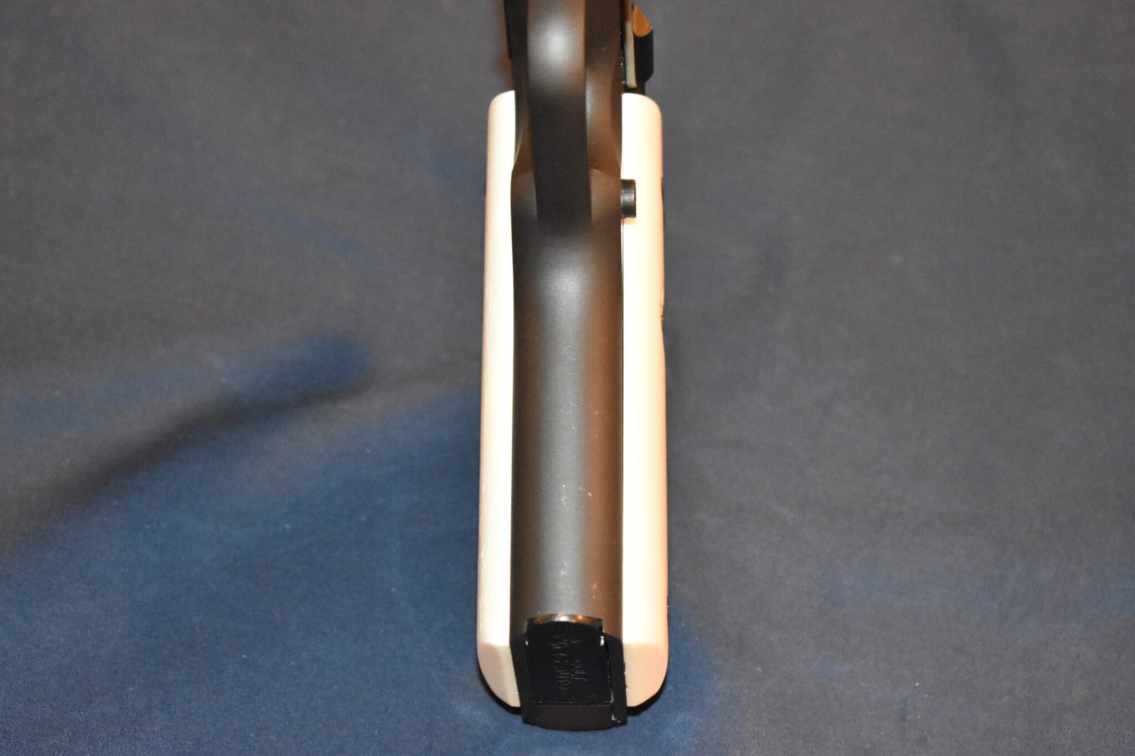 COLT 1911 PREMIUM GRADE GIRAFFE BONE GRIPS 1911GB18 - Image 8
