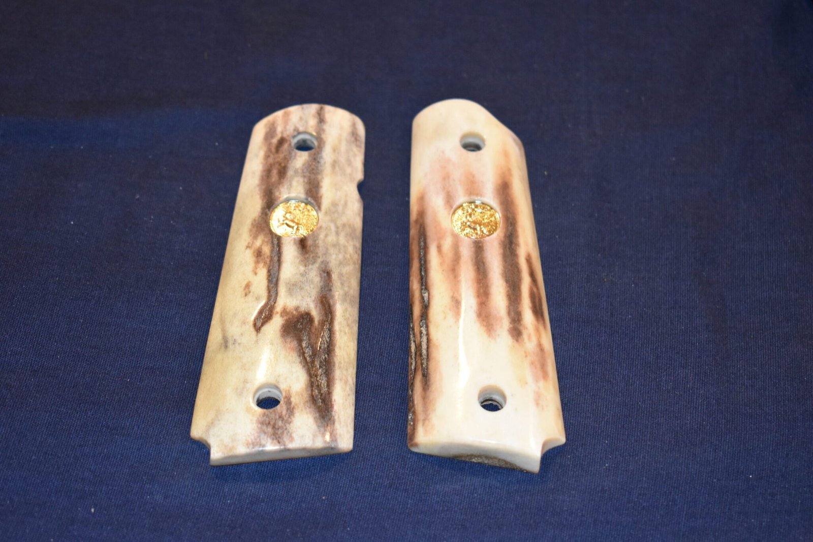 COLT 1911 SAMBAR STAG GRIPS 1911SS31 - Image 2