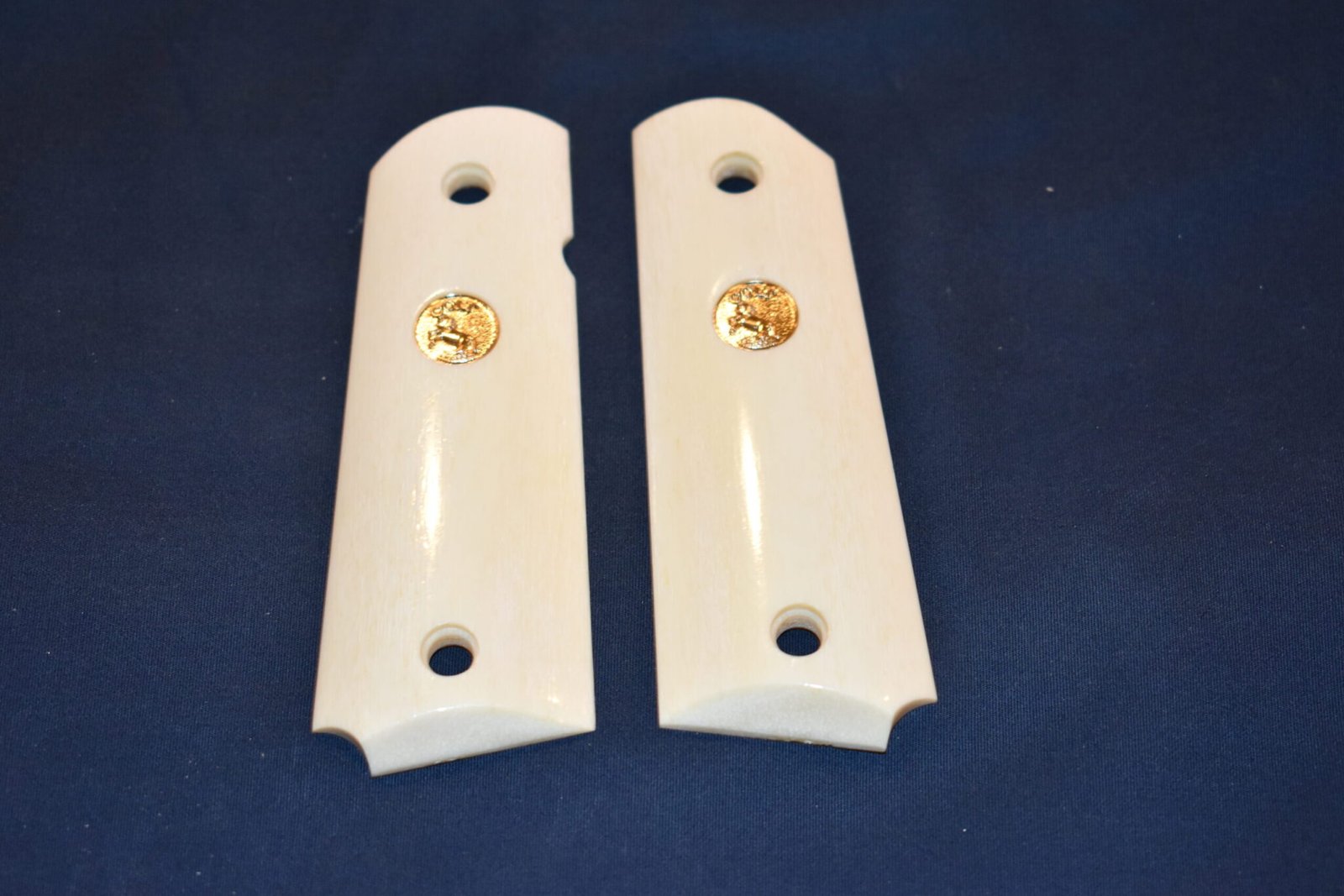 COLT 1911 PREMIUM GRADE GIRAFFE BONE GRIPS 1911GB19 - Image 2