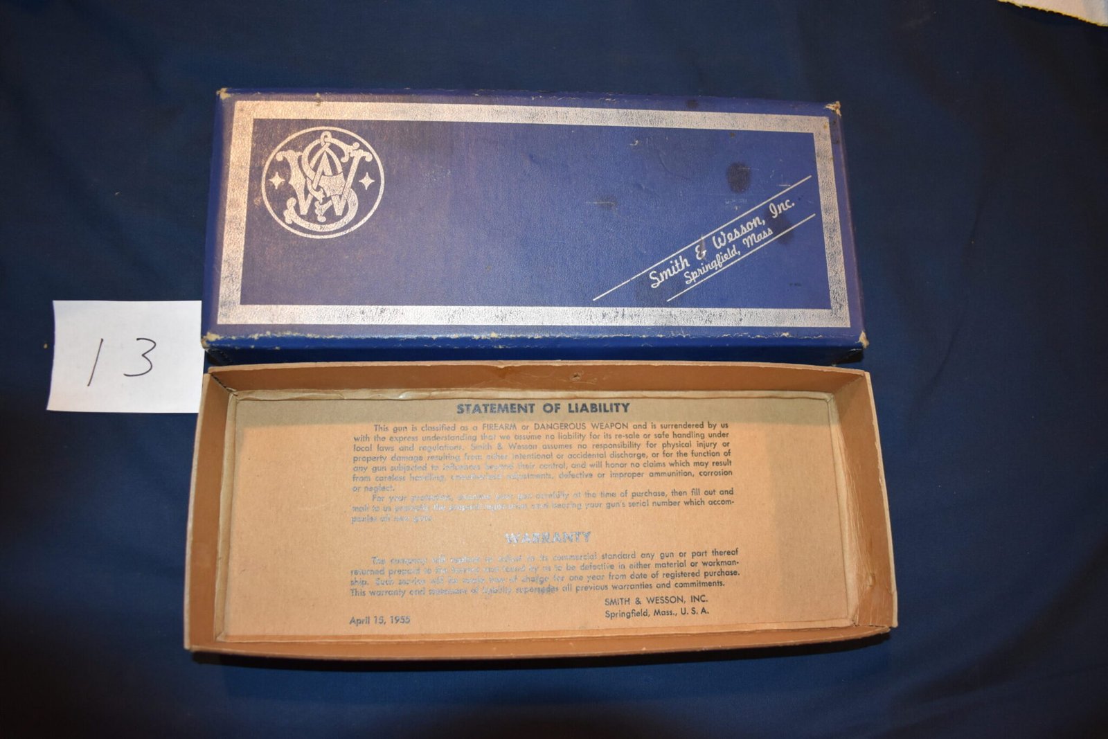 SMITH & WESSON 22 COMBAT MASTERPIECE MODEL 18 BOX SWB23 - Image 2