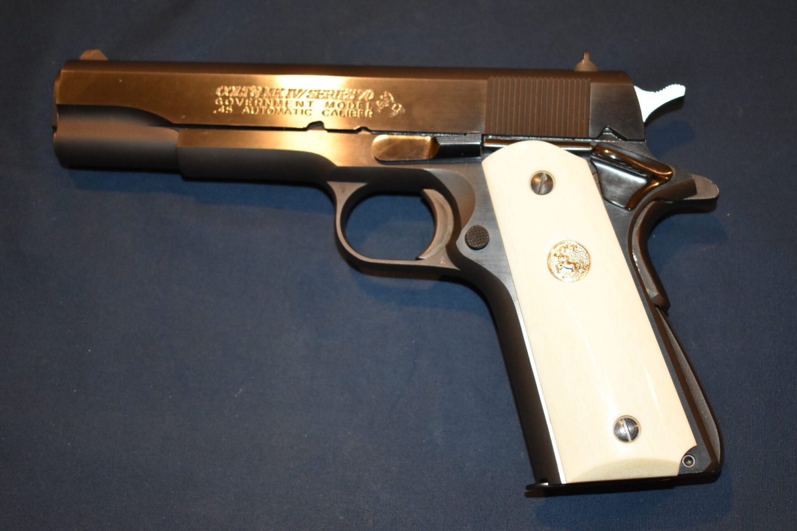 COLT 1911 PREMIUM GRADE GIRAFFE BONE GRIPS 1911GB19 - Image 4