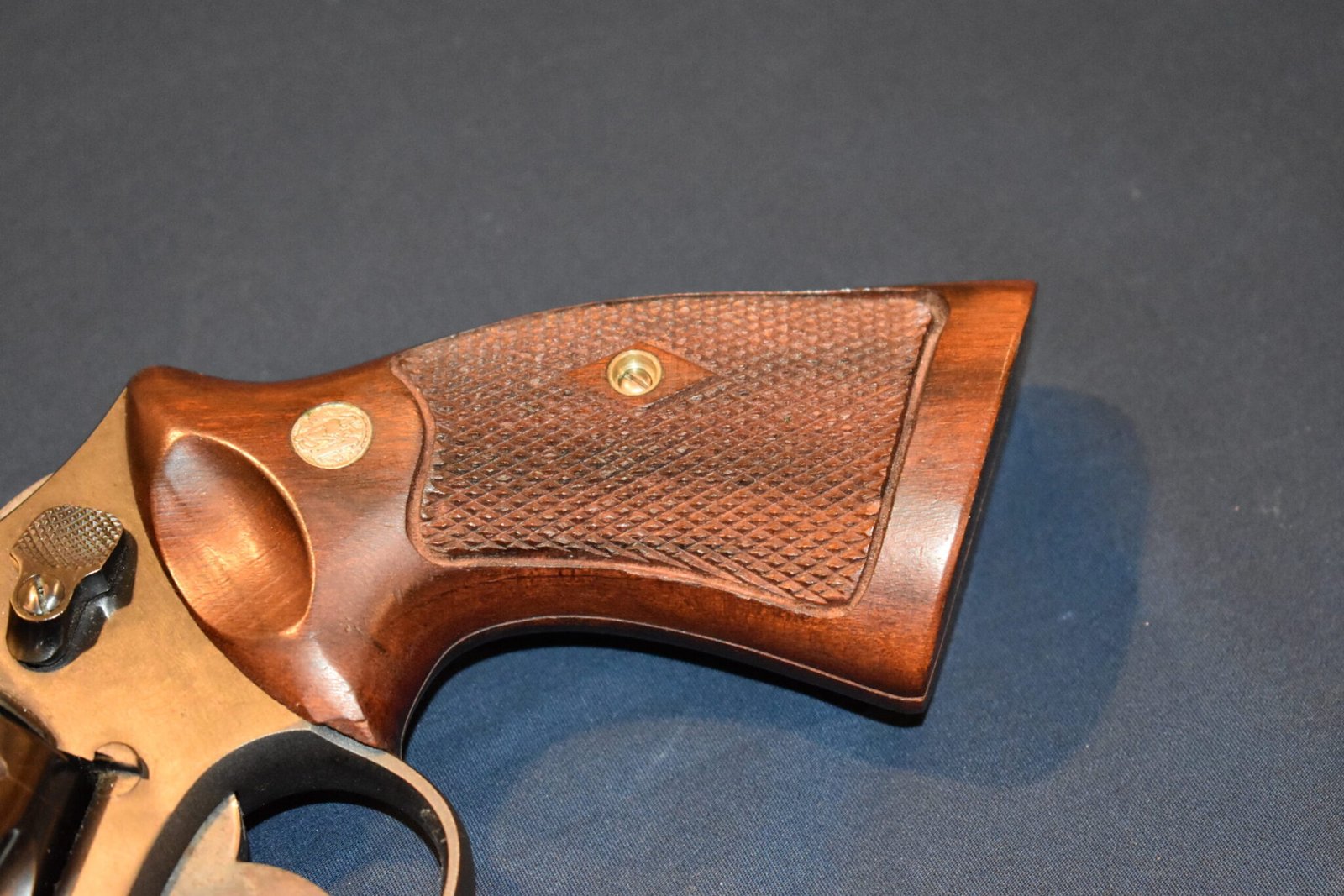SMITH & WESSON N FRAME "COKE BOTTLE" GRIPS SWNCB5 - Image 12