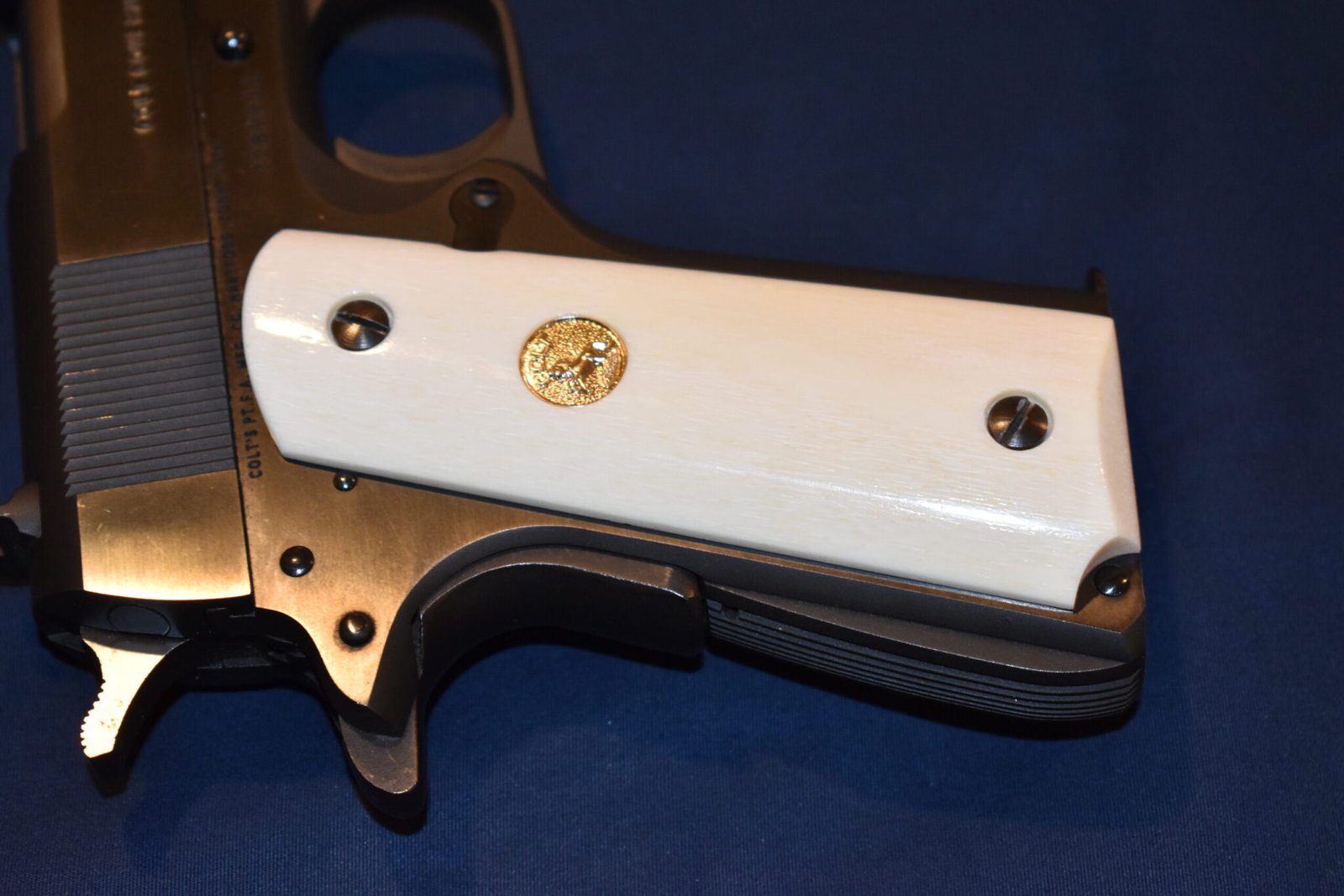 COLT 1911 PREMIUM GRADE GIRAFFE BONE GRIPS 1911GB19 - Image 6
