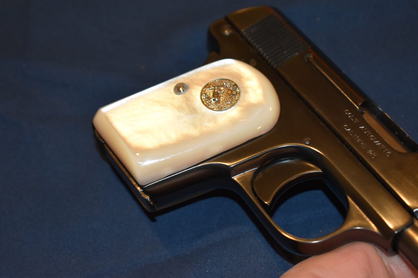 COLT 1908 VEST POCKET MOTHER OF PEARL GRIPS CVPMP3 - Image 11