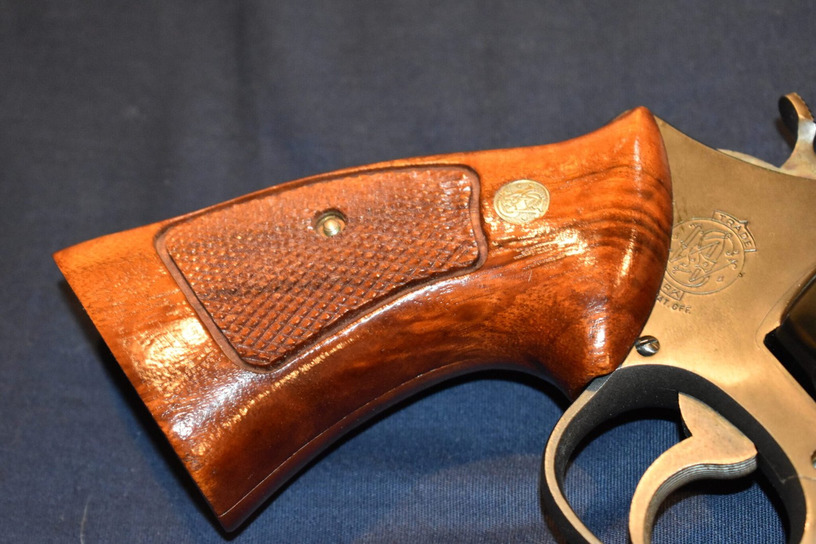 SMITH & WESSON FACTORY N FRAME TARGET GRIPS NT47 - Image 11