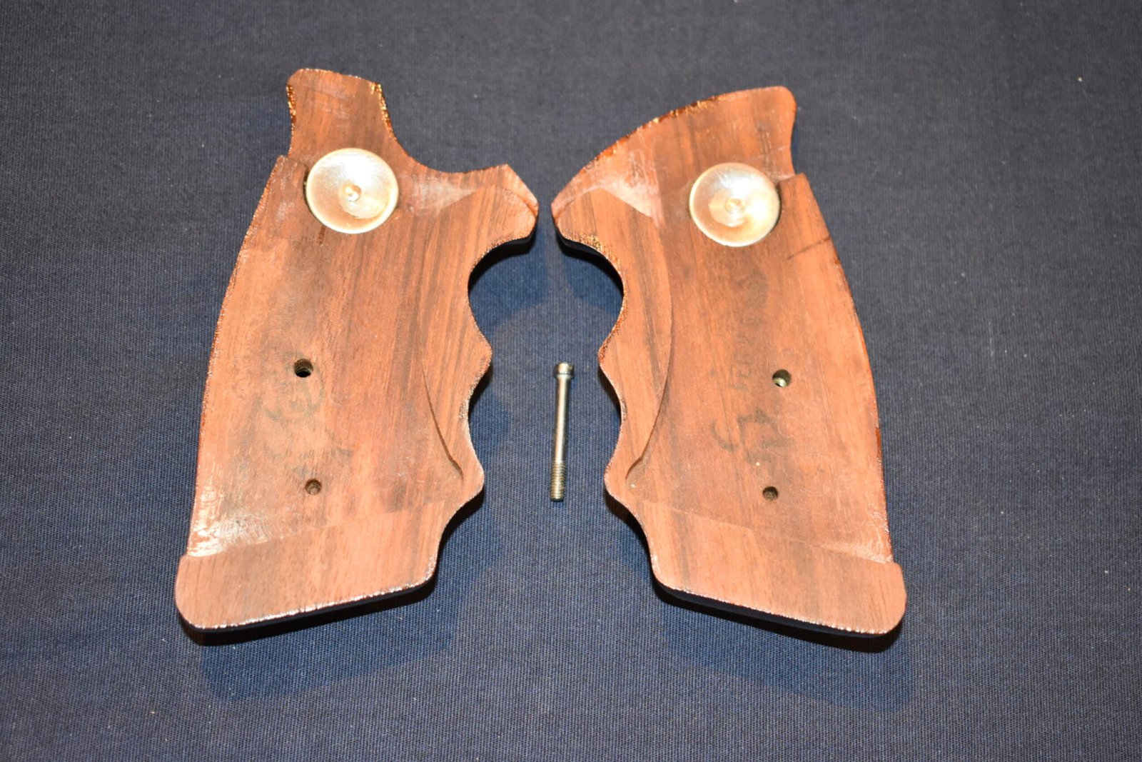 SMITH & WESSON N FRAME SQUARE BUTT COMBAT GRIPS SWNSQBC5 - Image 3