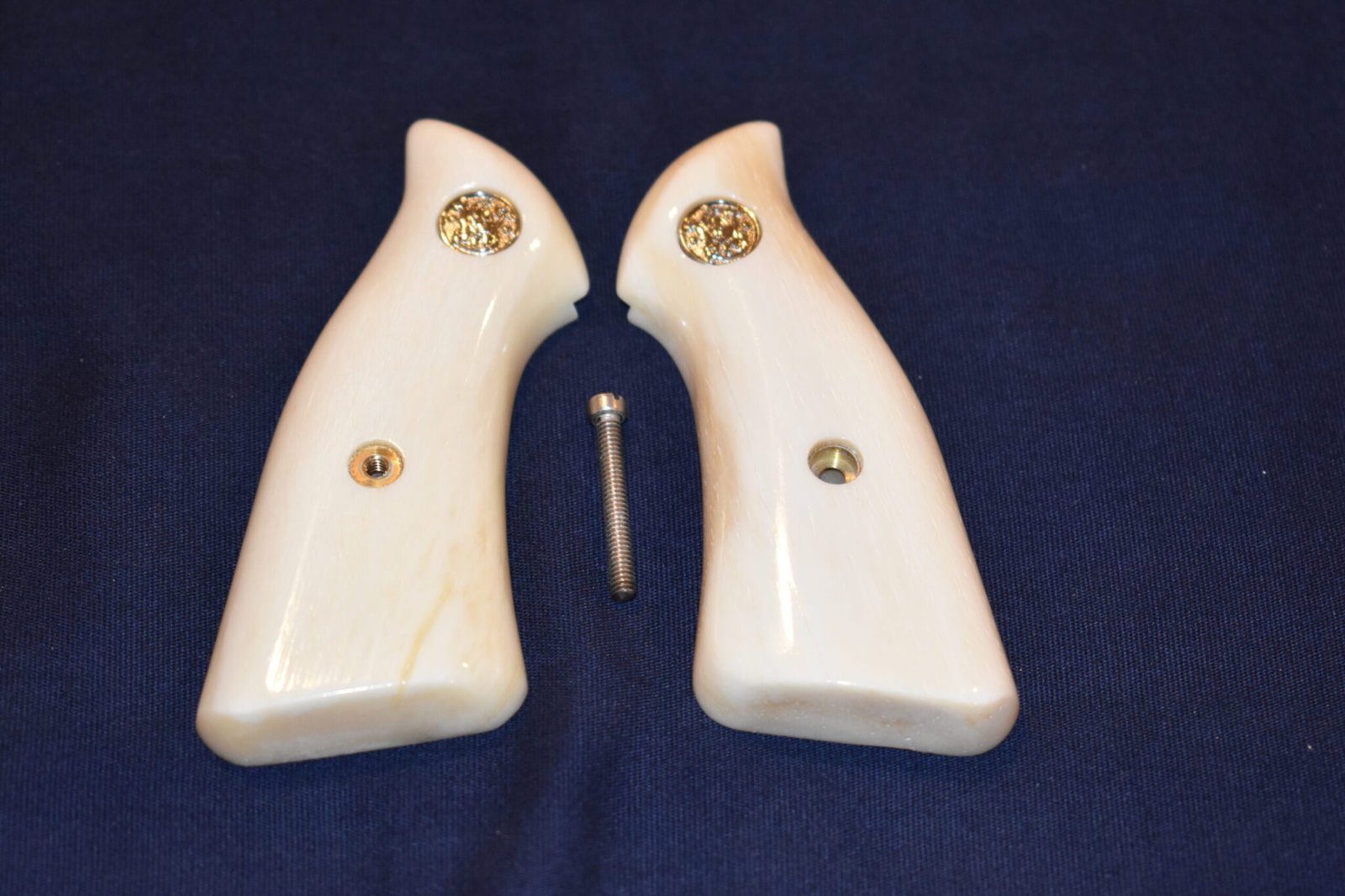 SMITH & WESSON J FRAME PREMIUM GRADE SQUARE BUTT GIRAFFE BONE GRIPS JGB12 - Image 2