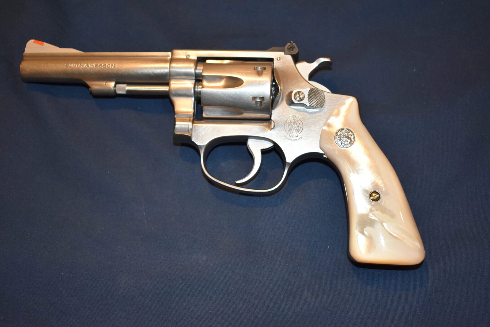 SMITH & WESSON J FRAME MOTHER OF PEARL SQUARE BUTT GRIPS JSQMP1 - Image 4