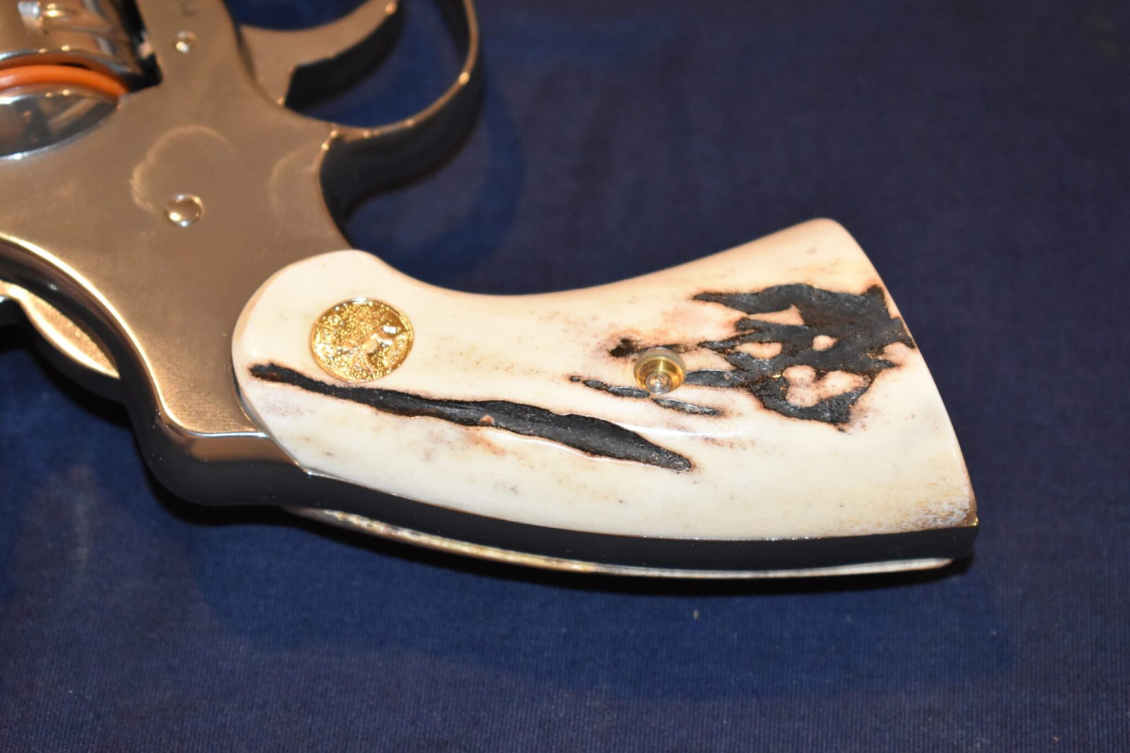COLT PYTHON SAMBAR STAG GRIPS CPSS14 - Image 6