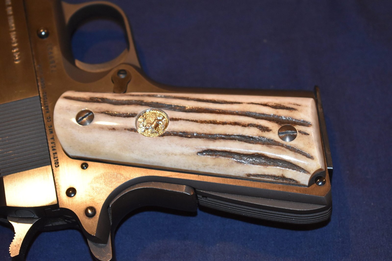 COLT 1911 SAMBAR STAG GRIPS 1911SS32 - Image 6