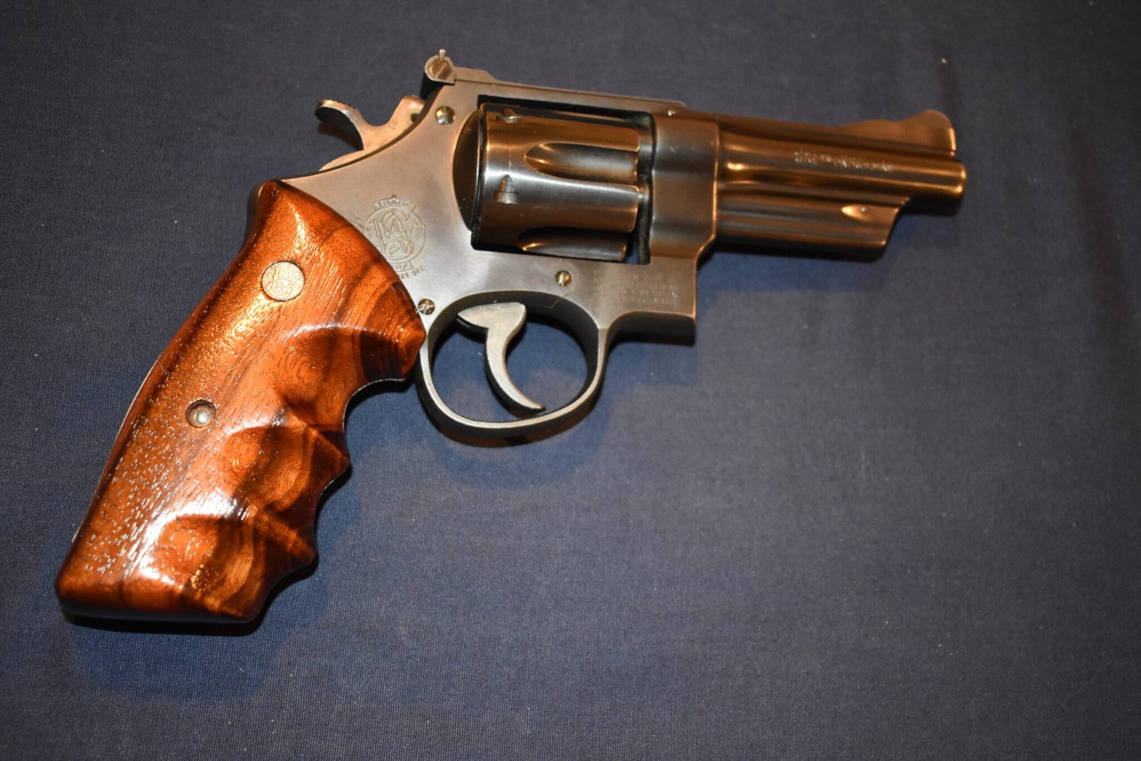 SMITH & WESSON N FRAME SQUARE BUTT COMBAT GRIPS SWNSQBC5 - Image 7