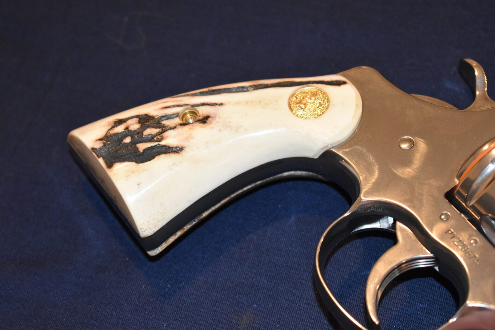 COLT PYTHON SAMBAR STAG GRIPS CPSS14 - Image 11