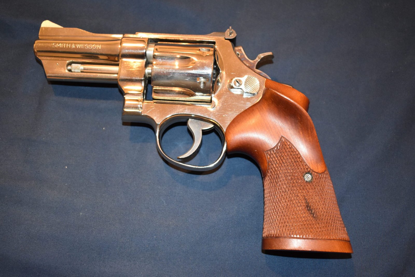 SMITH & WESSON N FRAME LEW SANDERSON CHERRY CUSTOM GRIPS SWNLS4 - Image 4