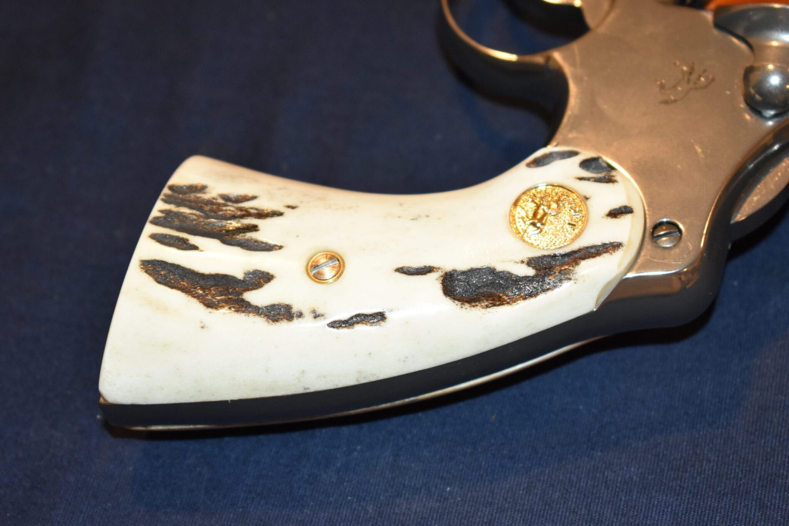 COLT PYTHON SAMBAR STAG GRIPS CPSS15 - Image 5